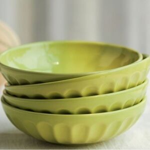 Anthropologie Latte Pasta Bowls (4) Chartreuse NWT